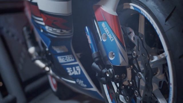 ТЫ СЛИШКОМ ОБОЖАЕШЬ СКОРОСТЬ | MOTO MOTIVATION смотреть онлайн