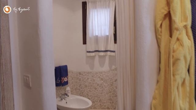 Недвижимость на Сардинии - Вилла Порто-Черво с шикарным видом на море смотреть онлайн