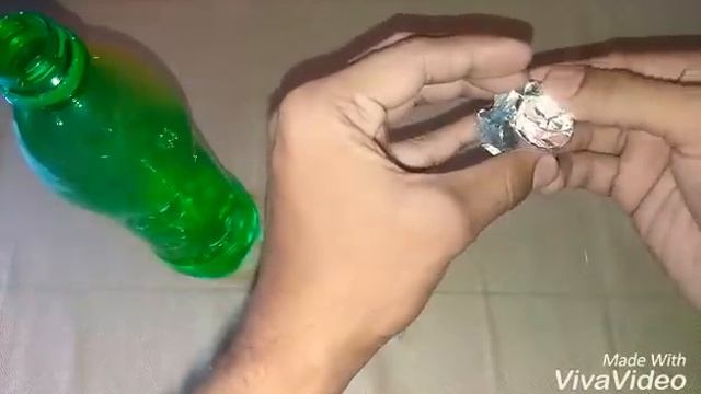 How to make a water bottle BONG..?NO MONEY NEEDED. смотреть онлайн
