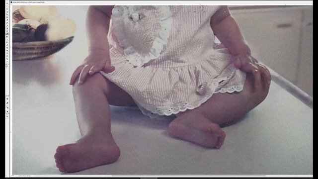 Time lapse photo restoration "Baby photo stuck on broken glass" смотреть онлайн