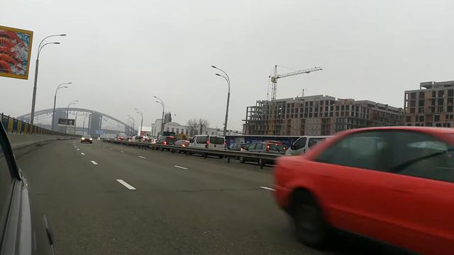 Кортеж президента Порошенко заставил скорую помощь ждать смотреть онлайн