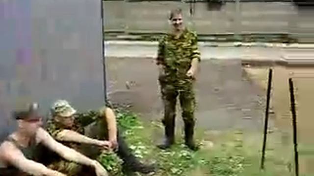 Армейская Дедовщина Армия это смешно. проще откосить смотреть онлайн