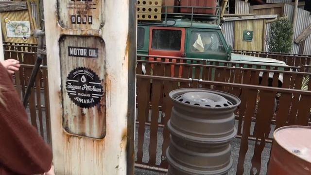 Mandrill Mayhem FIRST RIDE & Review - World Of JUMANJI Chessington World Of Adventures смотреть онлайн