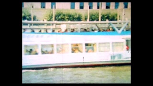 Москва-1983. Прогулки по реке /Moscow-1983. Walking along the river/ смотреть онлайн
