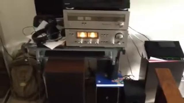 Sony PS LX250H , Mitsubishi Da U310 stereo inntegrated amplifier & Celestion ditton 240 speakers смотреть онлайн