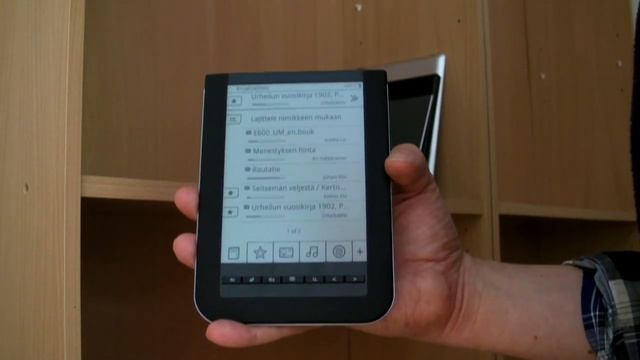 Vue Smartreader e-kirjojen lukulaite: esittely ja arvio смотреть онлайн