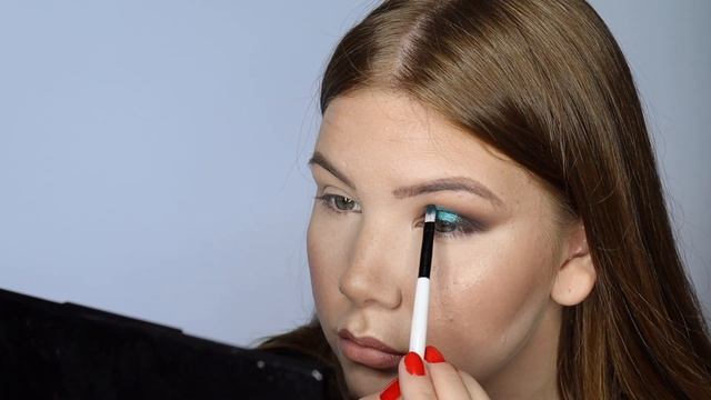 ИЗУМРУДНЫЙ СМОКИ АЙС ДЛЯ НАВИСШЕГО ВЕКА ? ВЕЧЕРНИЙ МАКИЯЖ ДЛЯ НОВИЧКА ? смотреть онлайн