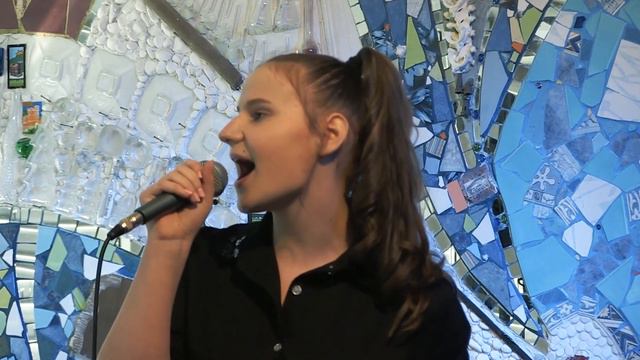 NUŠA SIRK - Vanilija (orig. Maja Keuc) - Slovenska nota 2019 смотреть онлайн