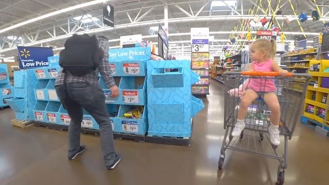 Покупки к школе в Америке - БЭК ТУ СКУЛ в Магазине Walmart смотреть онлайн