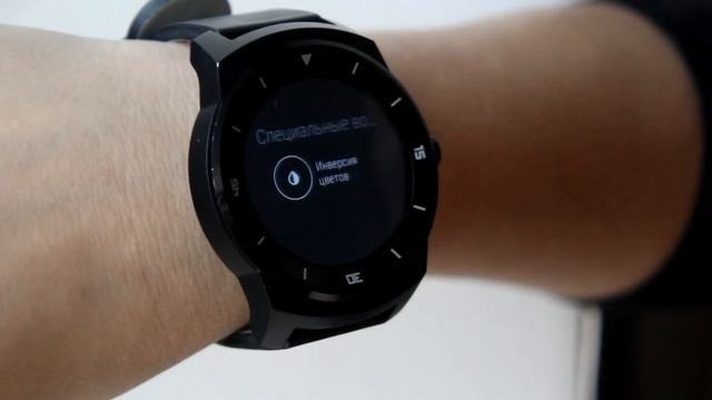 Moto 360 и с LG G Watch R - что лучше? смотреть онлайн