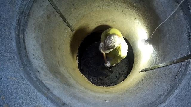 страшна ли черная глина в колодце смотреть онлайн