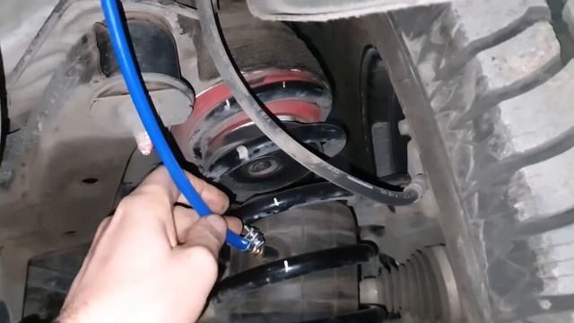 Принцип установки пневмобаллонов на Hyundai Grand SantaFe 2.2 CRDi  2019  г.в.