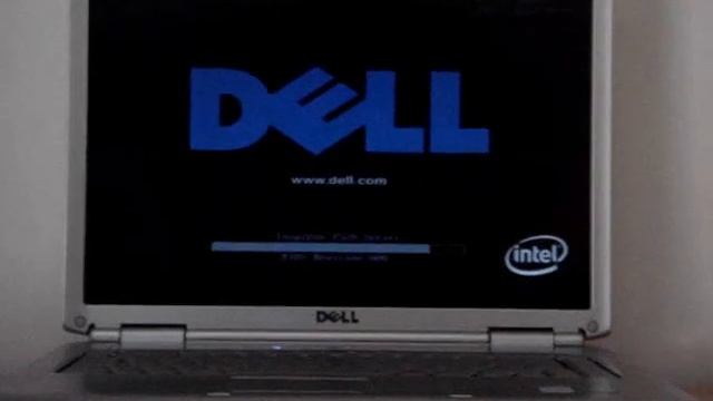 Video recensione Dell Inspiron 1520 bianco смотреть онлайн