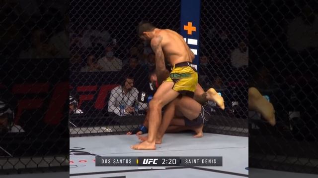 When the referee refused to stop the fight - Elizeu Dos Santos vs Benoit Saint Denis смотреть онлайн