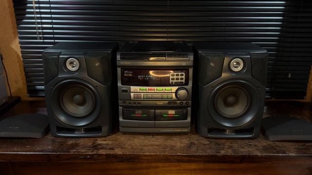 Minicomponente Aiwa NSX-V700 TB-AUDIO смотреть онлайн