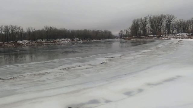 На прогулке с Малышом. смотреть онлайн