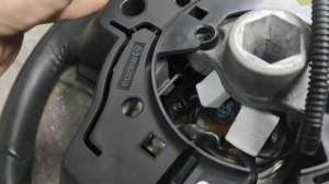 Как снять подушку безопасности руля Mazda CX-5 KF