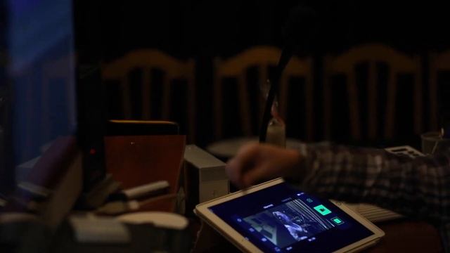 In Jesus Name/Бог ведёт сражение - Darlene Zschech / Susanna Sobol cover смотреть онлайн