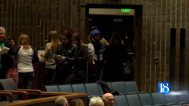 Logansport High celebrates 90th birthday of Indiana's oldest mascot смотреть онлайн