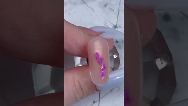 Как устанавливать и закреплять сухоцветы на ногтях смотреть онлайн