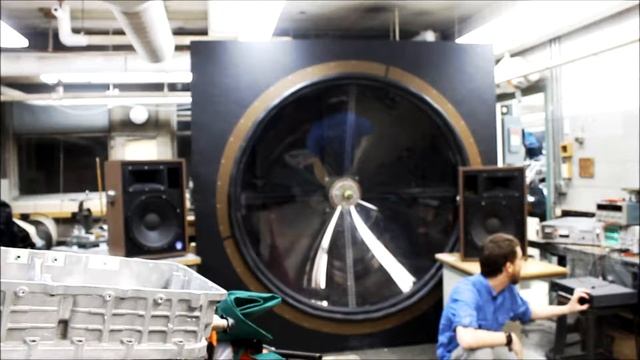 most powerful speaker in the world самый мощный динамик в мире смотреть онлайн