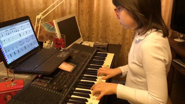 Аня. Ознакомление: Штраус. Марш Радецкого. смотреть онлайн