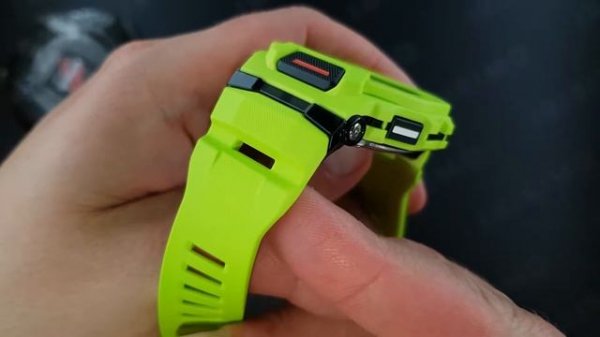 CASIO G-SHOCK G-SQUAD GBD-200-9ER | IRISIMO