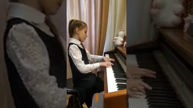 Герасимова Оксана. П.И. Чайковский Утреннее размышление. Преподаватель Алексина Татьяна Михайловна смотреть онлайн