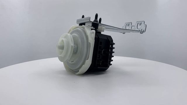 Помпа( Двигатель рециркуляции) для посудомоечной машины Bauknecht (Баукнехт), Whirlpool (Вирпул) смотреть онлайн