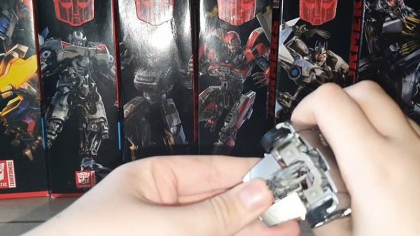 Подробная трансформация Soundwave studio siries (51)