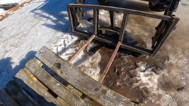 ПРОЗРАЧНАЯ КРЫША ! В НАВЕСЕ СТАЛО СВЕТЛО ! [Жизнь в деревне] смотреть онлайн