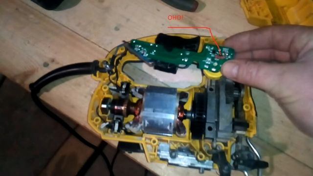 Ремонт подсветки лобзика DW 349 смотреть онлайн