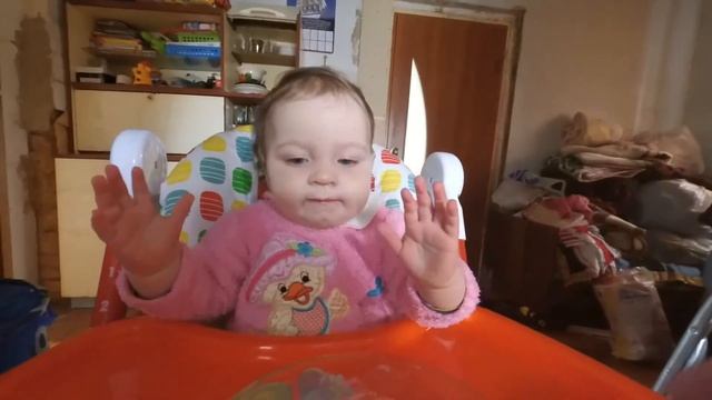 Готовлю гороховый суп/Перловка/Что ест Алиса в 1 год/ КОТ ТОМ////Семья Стулень / Family Stulen` смотреть онлайн