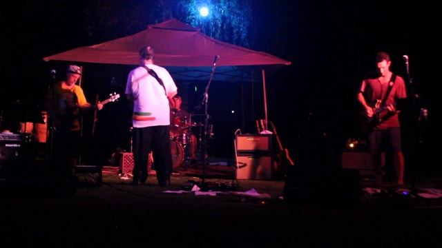 Why Can't I Touch It - Chris Harford w/ The Shaxe 20190817 смотреть онлайн