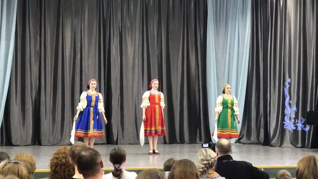 Ансамбль Цветы России - Соловушка 17.05.2017 смотреть онлайн
