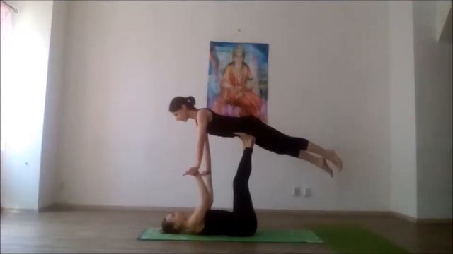 Amber Tribe Yogalife. Отработка базовых элементов акройоги