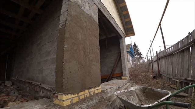 Штукатурка стен . строительство гаража /дом в деревне смотреть онлайн