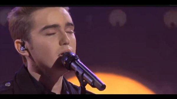 Harrison Craig - Sings - Can't Help Falling In Love - The Voice Australia / MOE TV PH.