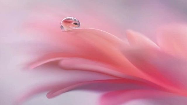 Гавриил Державин "Бог" (Ода) смотреть онлайн