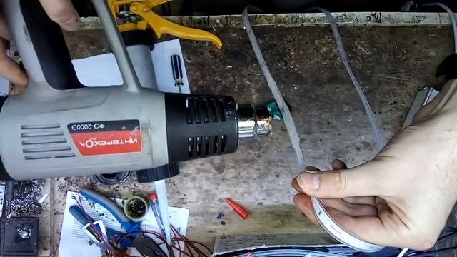 Светодиодная лента в силиконе пайка и герметизация (2я часть ) смотреть онлайн