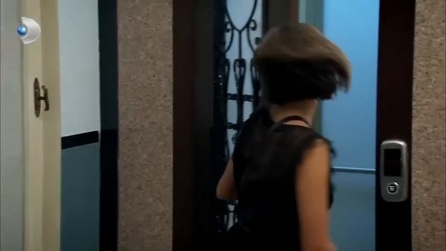 En Çok Sevilenler - Yalan Dünya Özel Klip смотреть онлайн