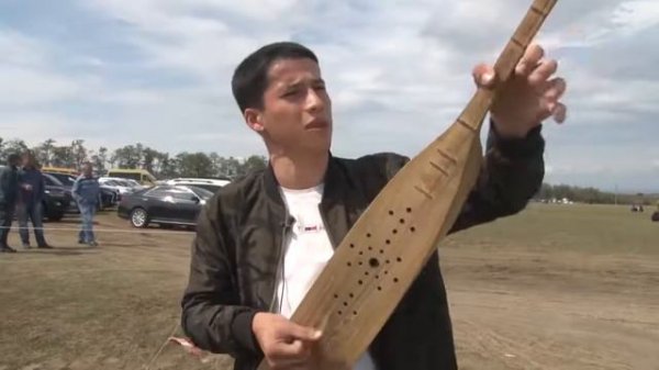 АВАРСКИЙ ПАНДУР