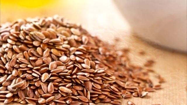 Семена льна.Чем полезны льняные семечки?Вред льняных семечек. смотреть онлайн