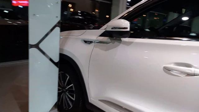 Новый салон ЧЕРИ. Весь модельный ряд и Chery PRO 4. смотреть онлайн