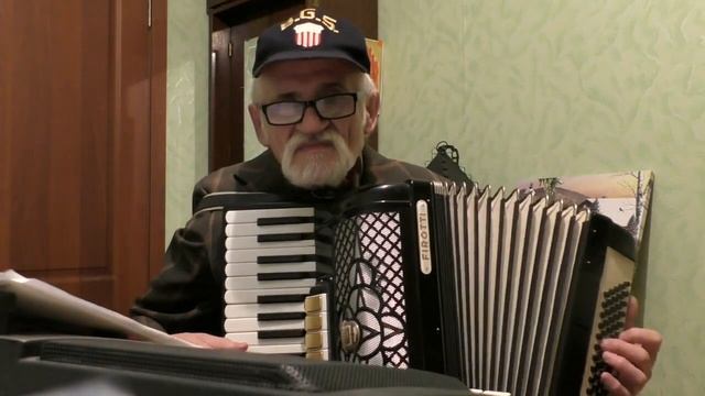 "ВАШУ МАТЬ...ЛЮБЛЮ!))" С ЮМОРОМ О БЕЗНАДЕЖНОЙ ЛЮБВИ))СЛОВА, МУЗЫКА И ИСПОЛНЕНИЕ ФЕЛИКСА ГИНЗБУРГА смотреть онлайн