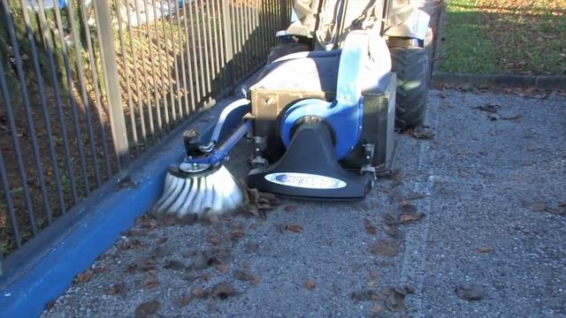 Вакуумный пылесос. Подметально-уборочная машина Multione. смотреть онлайн