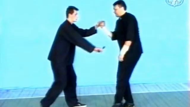 Техника обезоруживания 17