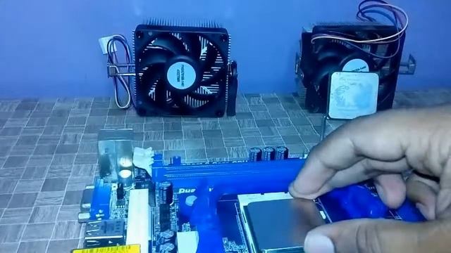 AMD FX 4300 (Black Edition) Processor Installing/Mountiong! смотреть онлайн