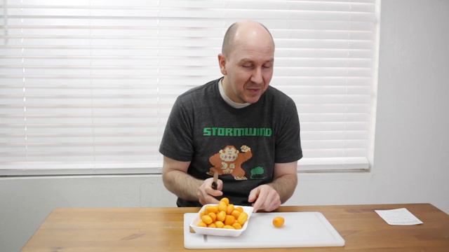 How to Eat a Kumquat | What do Kumquats Taste Like смотреть онлайн