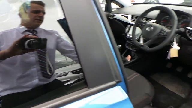 Blue Corsa Limited Edition 5 Door смотреть онлайн